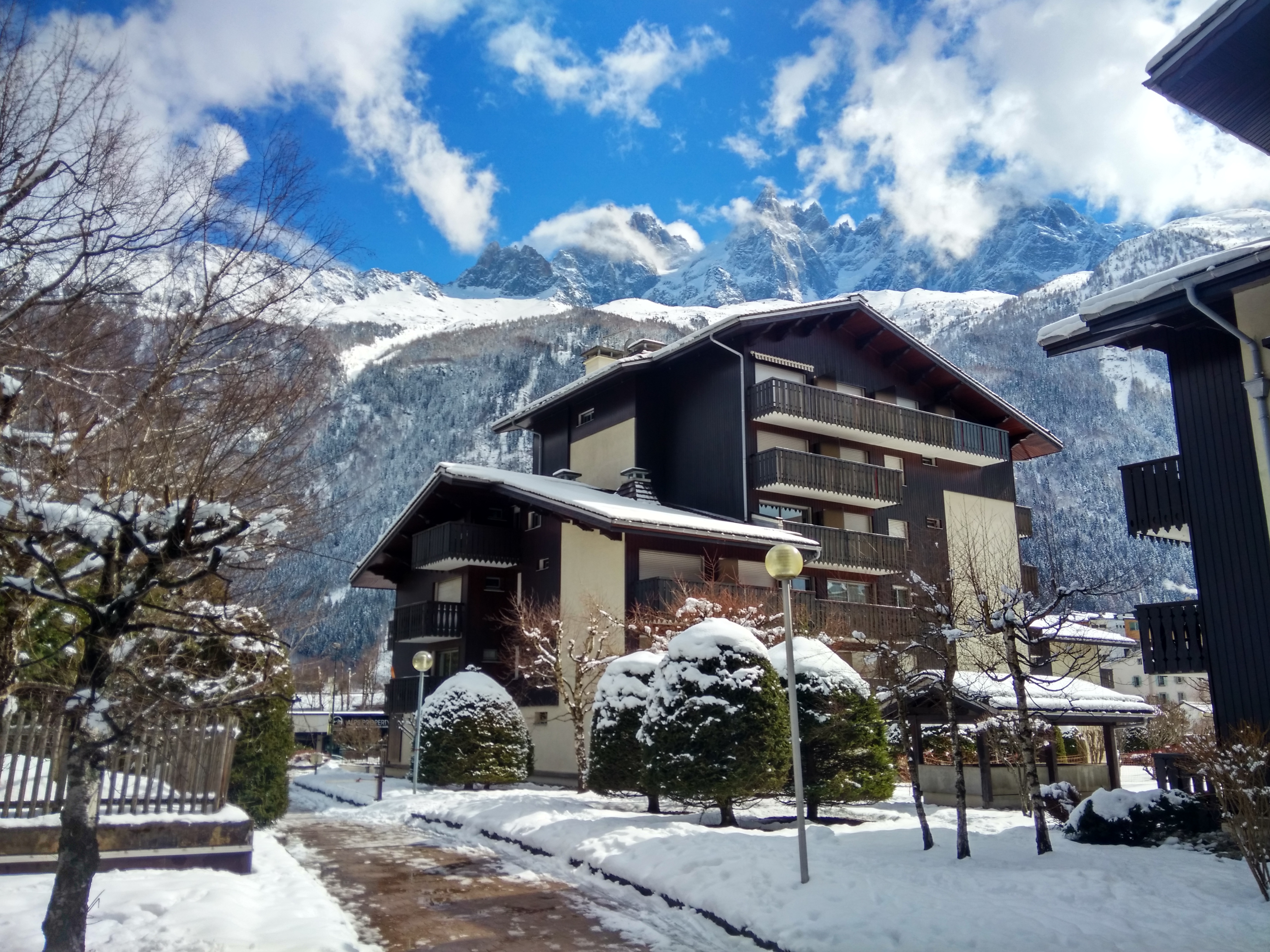 Двір перед нашим будинком